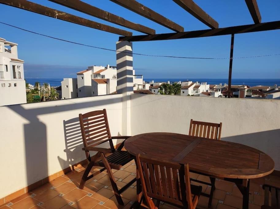 Apartamento Atico Buganvillas San Luis de Sabinillas Dış mekan fotoğraf
