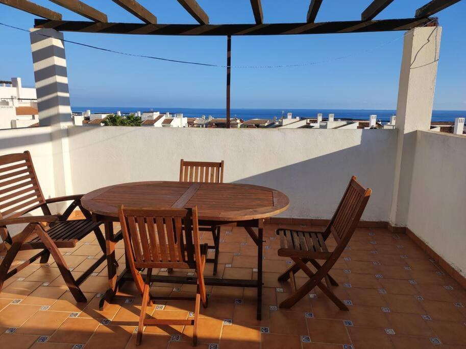 Apartamento Atico Buganvillas San Luis de Sabinillas Dış mekan fotoğraf